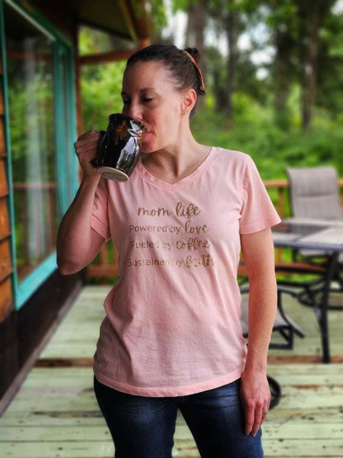 Image of Author Amanda Rog, HomeGrown Mom