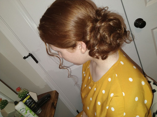 Image of Author Hannah Singleton