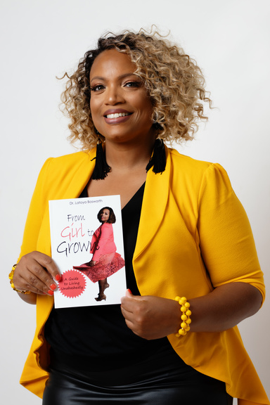 Image of Author Dr.Latoya Bosworth