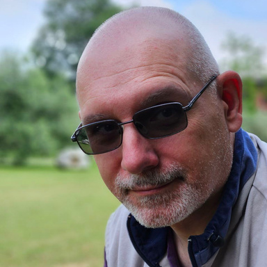 Image of Author Roberto Røn Capello