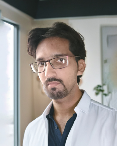 Image of Author Talha Ansari
