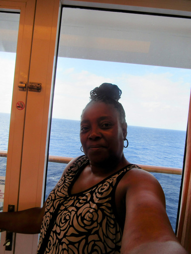 Image of Author Tonia Robinson