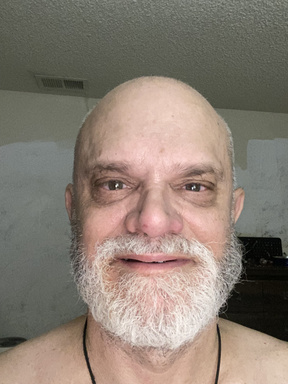 Image of Author Damien Riley