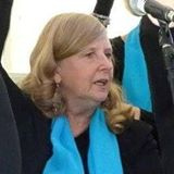 Image of Author Lin Edwards