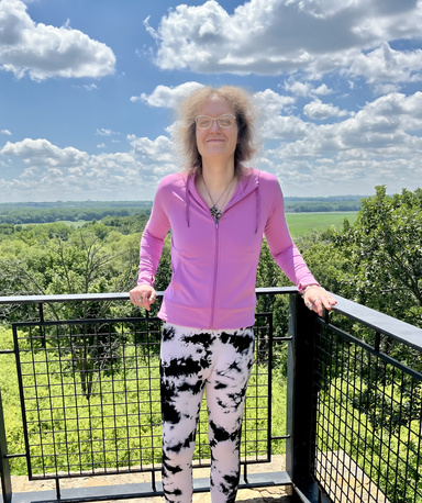 Image of Author Rose Knapp