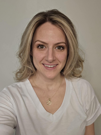 Image of Author Jennifer Rossell