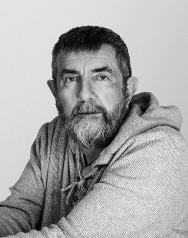 Image of Author Vyvyan Brunst