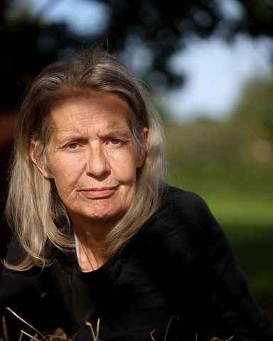 Image of Author Jo Wheatley