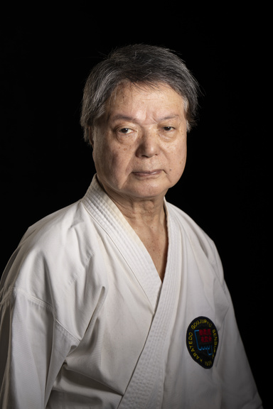 Image of Author Katsuya Izumikawa