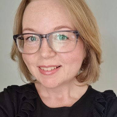 Image of Author The Brandsmith | Solveig Petch