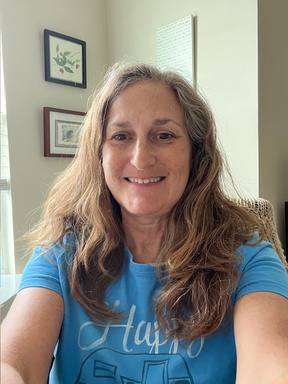 Image of Author Rachel Braynin