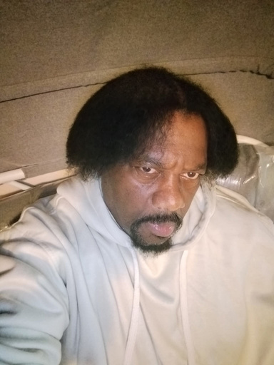 Image of Author Faheem Majeed