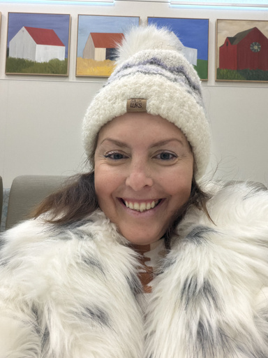 Image of Author Sienna Cordoba Rohde