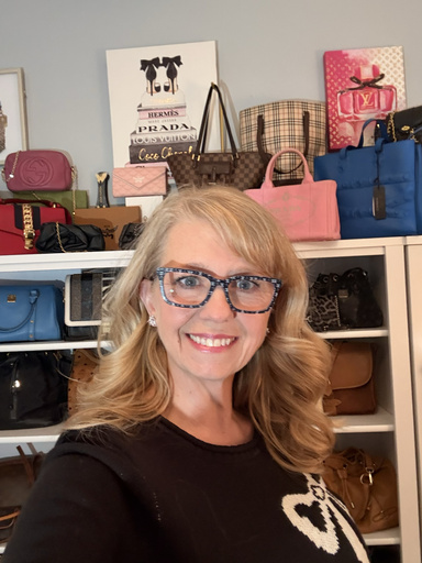 Image of Author Wendy Reed