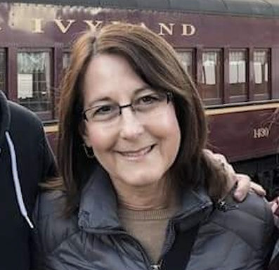 Image of Author Victoria Mott