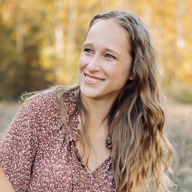 Image of Author Beth Byrge