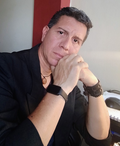 Image of Author Xavier Ayala Andaluz