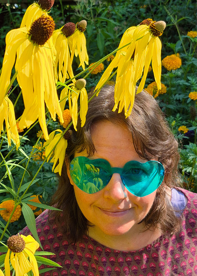 Image of Author Sonya Rowan