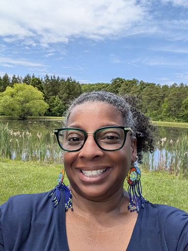 Image of Author Glorious Raine
