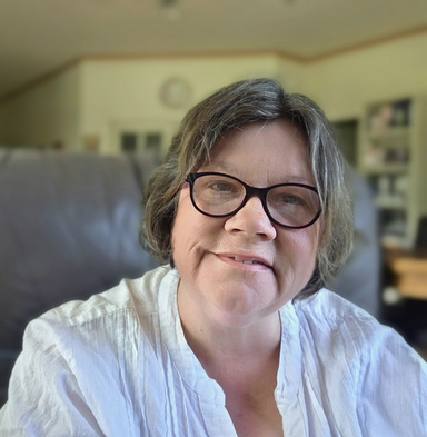 Image of Author Nicky Cooper