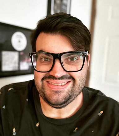Image of Author Daniel Owen