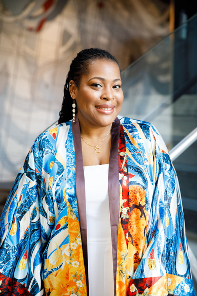 Image of Author Dr. Minina Johnson