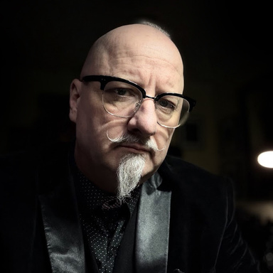 Image of Author Dan Verkys