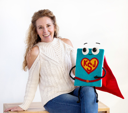 Image of Author BREATHE MOVE JOURNAL