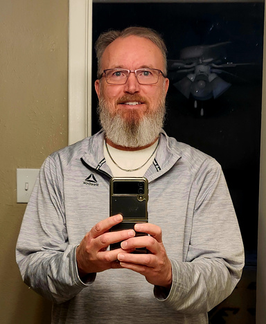 Image of Author Robert E Peterson
