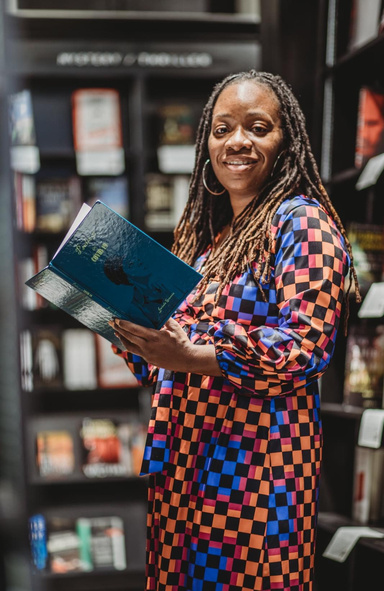 Image of Author About Jacinda