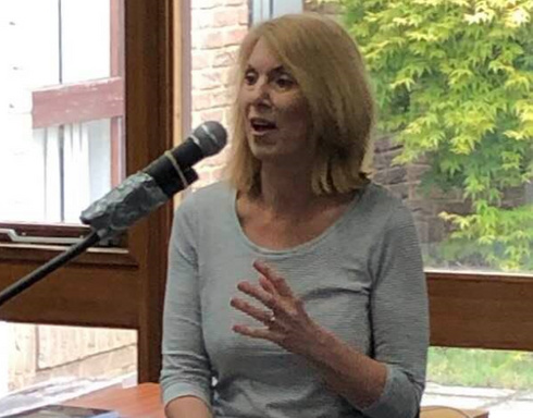 Image of Author Jacqueline Beard