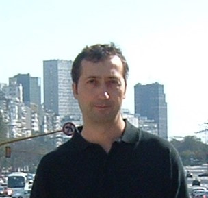 Image of Author Claudio Prencis