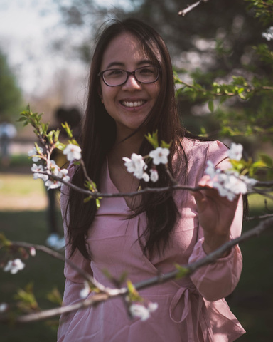 Image of Author Jes Lock   |  Whole and Unleashed