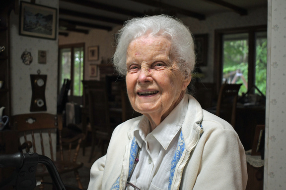 Image of Author Helen Barry Siragusa