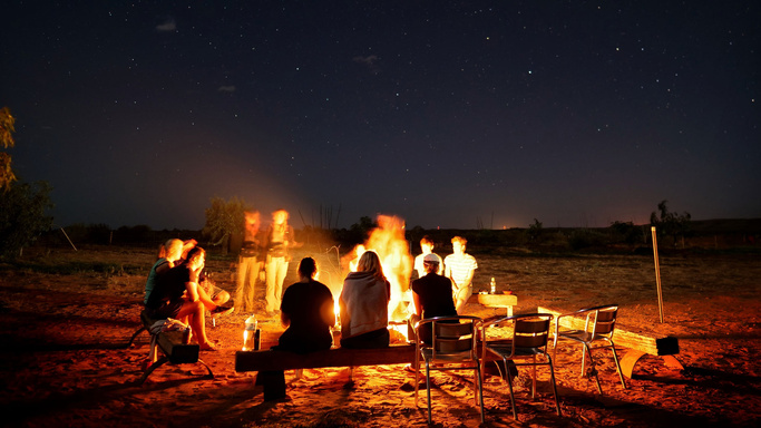 Traveling During Christmas: A Complete Guide to Festive Adventures