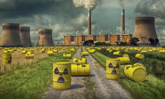 Environmental Implications of Atomic and Nuclear Reactors: A Comprehensive Study on Nuclear Waste Management