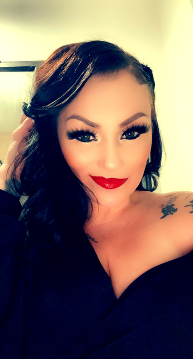 Image of Author Stephanie Gonzalez