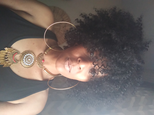 Image of Author Tia DeShay
