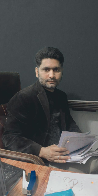 Image of Author Ihsan Ali