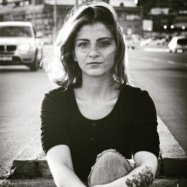 Image of Author Romina Yannuzzi