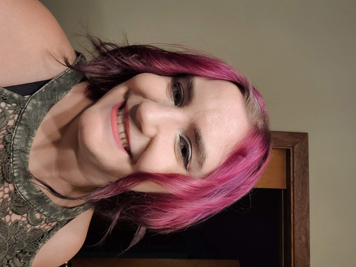 Image of Author Selina Leonard