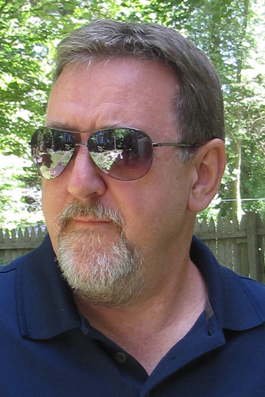 Image of Author Chuck Veit