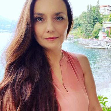 Image of Author Izabela Creations