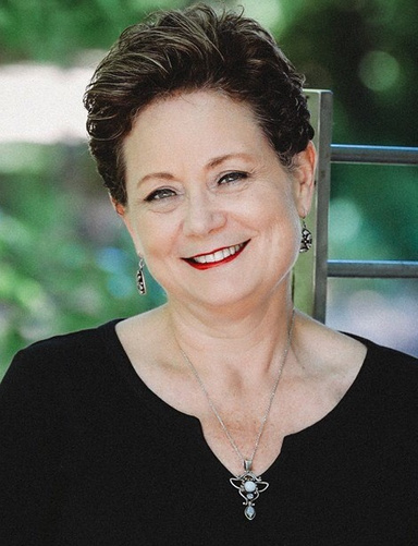 Image of Author Kimberly Davis
