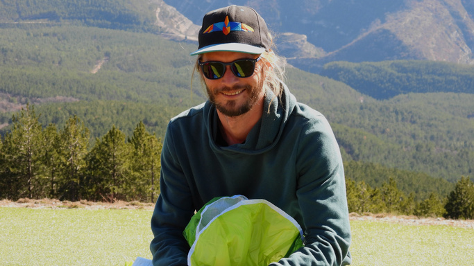 Image of Author Karlis Jaunpetrovics - Flying Karlis