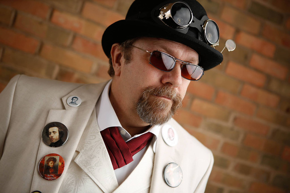 Image of Author D R Clarke
