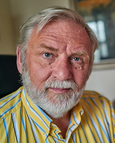 Image of Author Hugh Hamilton