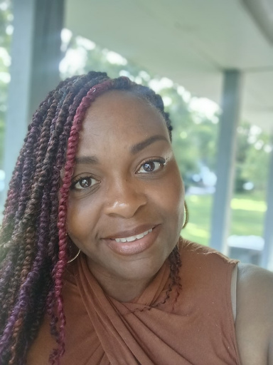 Image of Author Marenia Smith