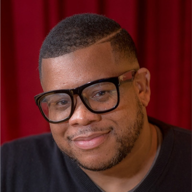 Image of Author Sarad Davenport