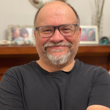 Image of Author Paul Roman